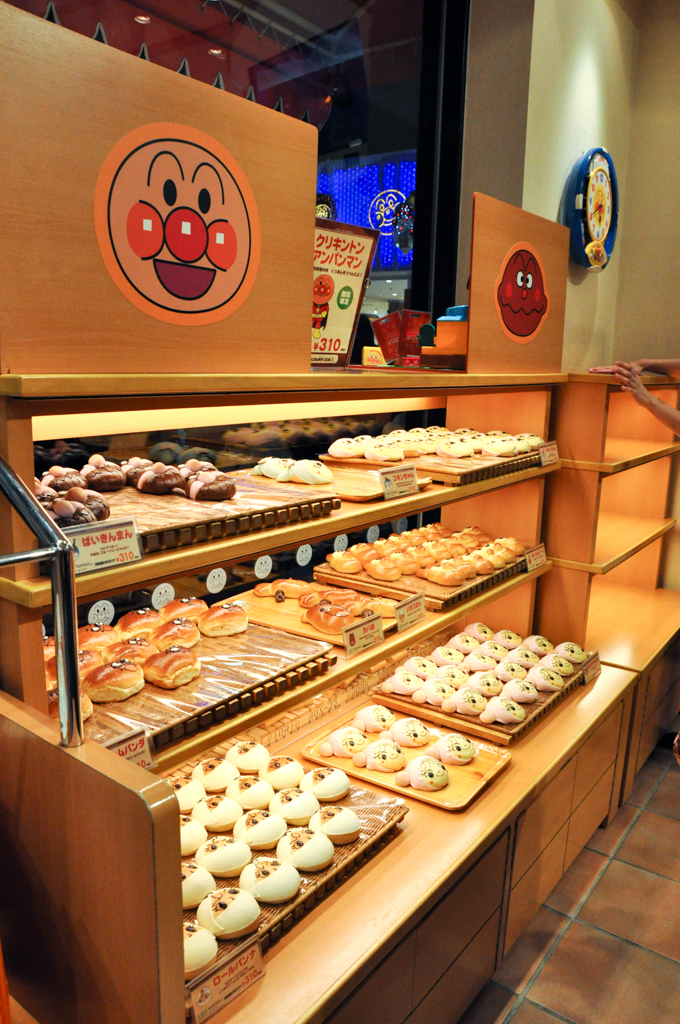 Anpanman_Museum_03_680x1024